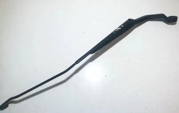 Nissan Almera N16 Front wiper blade arm 10028886bn000