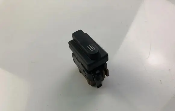Renault Laguna III Windscreen/window heater switch 2648802