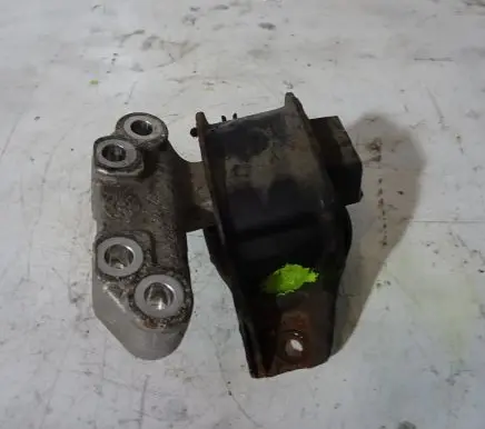 Citroen DS3 Engine mount vacuum valve 9654166080