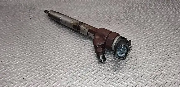 Mercedes-Benz A W169 Fuel injector A6400700787 0445110167