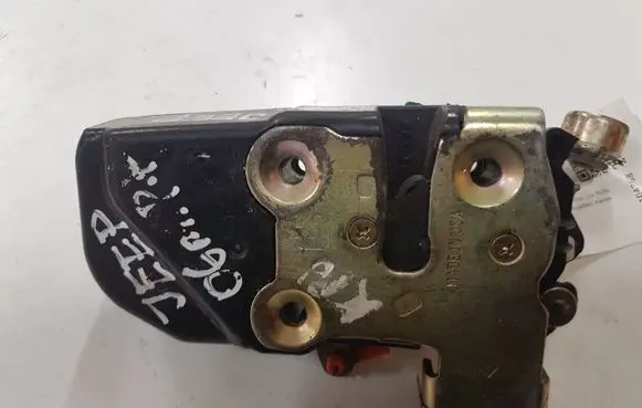 Jeep Grand Cherokee (WK) Front door lock GL4 GL10