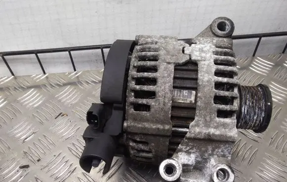 Mini One - Cooper Coupe R56 Generator/alternator 0121615027 V7575650