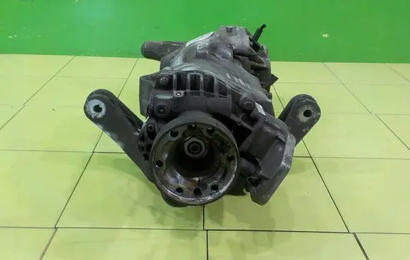 Land Rover Freelander 2 - LR2 Rear axle beam with reductor 6G9N4N053BM DYFER MOST
