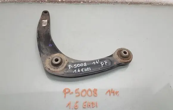 Peugeot 5008 Front control arm