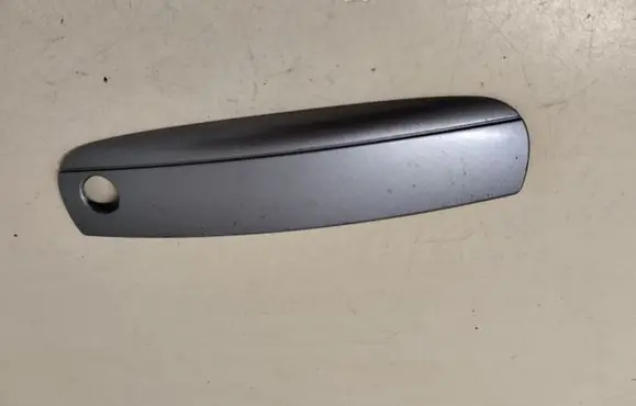 Audi A6 S6 C6 4F Front door handle cover 4F2837240