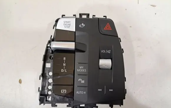 BMW 2 Active Tourer U06 Gear shifter/selector 5A8CC87 5A797B4