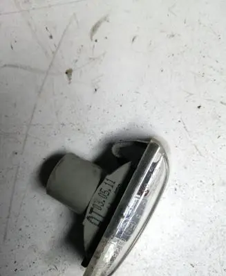 Opel Insignia A Front fender indicator light 13252455 13252456