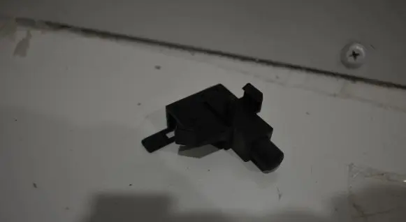 Volkswagen Tiguan Hand parking brake sensor 1J0947561