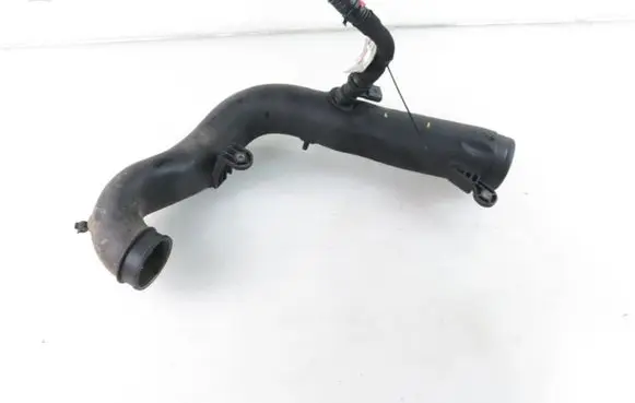 Volkswagen Touran I Intercooler hose/pipe 1K0129654L