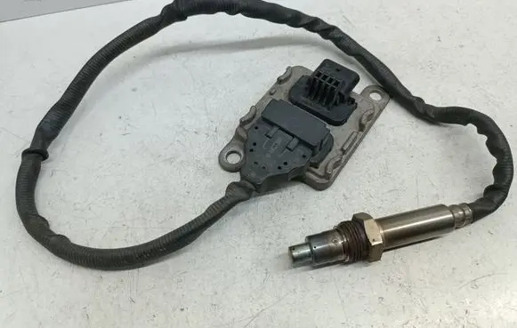 Mercedes-Benz E W213 Lambda probe sensor A0009054604 0009054604 5WK97424