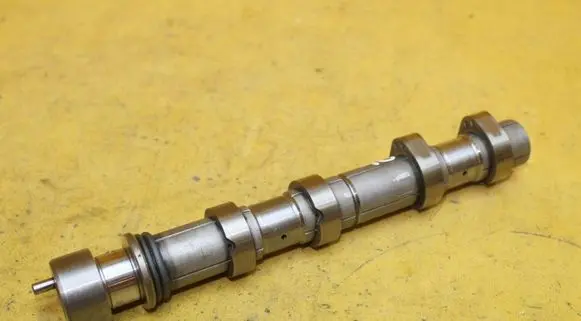 Subaru Legacy Camshaft 