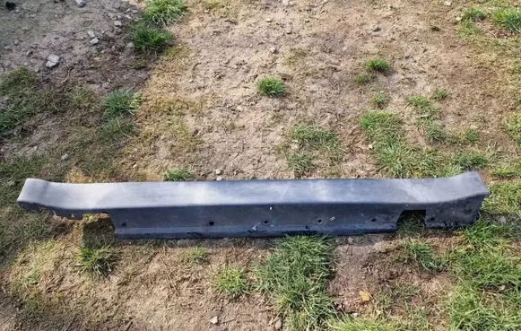 Mini One - Cooper R50 - 53 Side skirt front trim 