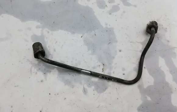 Toyota Avensis T220 Fuel injector supply line/pipe NOCODE