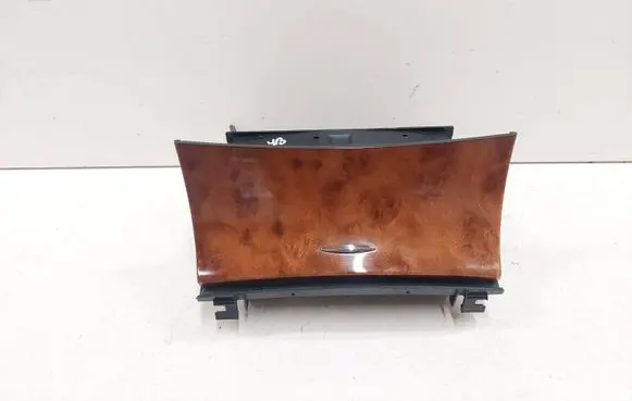 Mercedes-Benz E W211 Car ashtray A2116802852