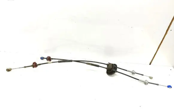 Gear shift cable linkage