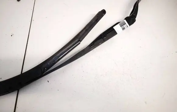 Infiniti QX50 (J50) Front wiper blade arm