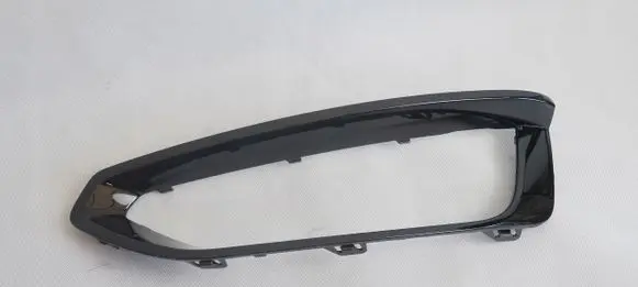 BMW 2 F22 F23 Tow hook cap/cover 7351829