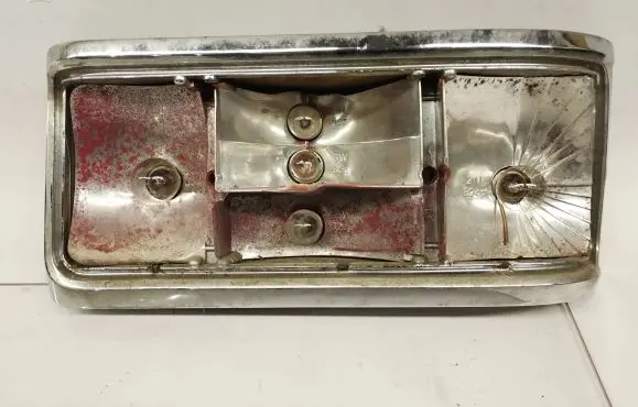 Tail light part