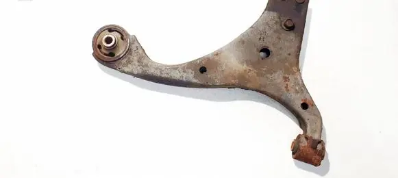 Hyundai i30 Front lower control arm/wishbone