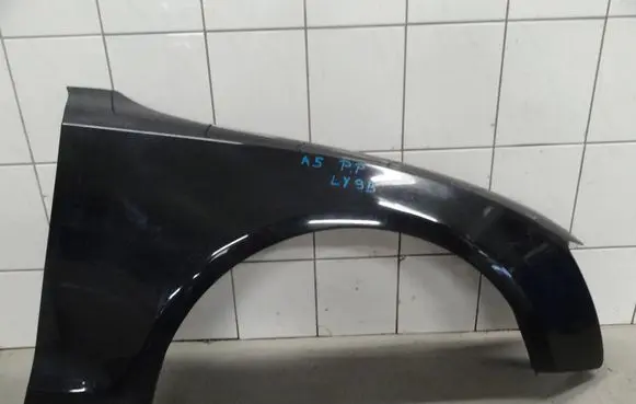 Audi A5 8T 8F Fender