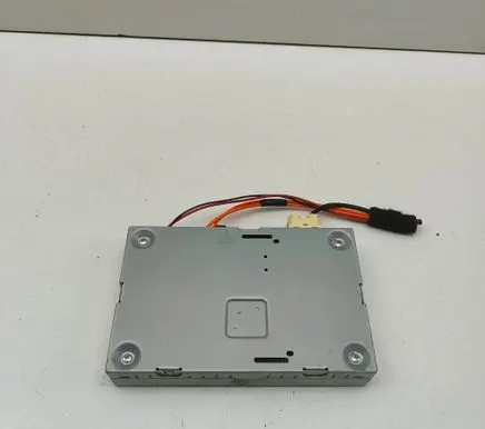 Volvo V40 Cross country HiFi Audio sound control unit 31450597