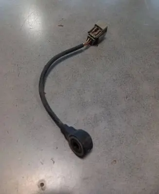 Mazda 6 Detonation knock sensor 1S7A12A699BA 1072085C