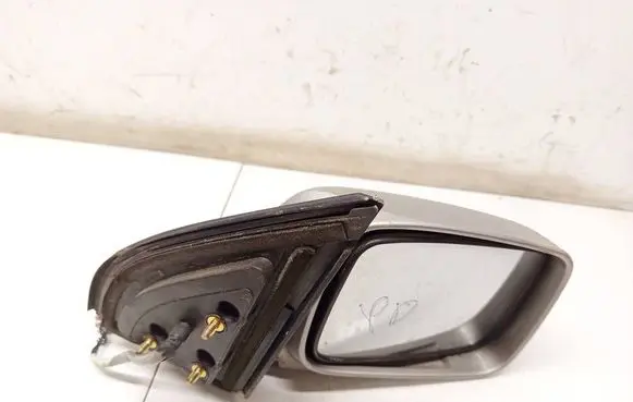 Nissan X-Trail T30 Front door electric wing mirror 