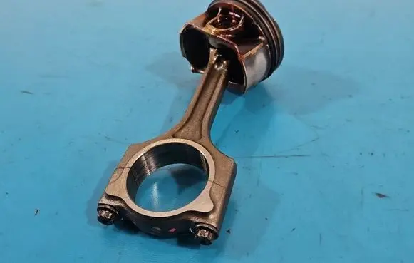 Peugeot 508 II Piston IMPRK1571358