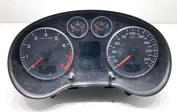 Audi A3 S3 8P Speedometer (instrument cluster) 8P0920930T