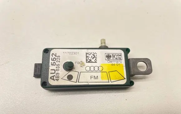 Audi A6 S6 C5 4B Antenna control unit 4B9035225