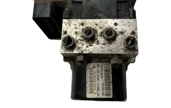 Volvo XC70 ABS Pump 31261142 10061336081 000404974D0