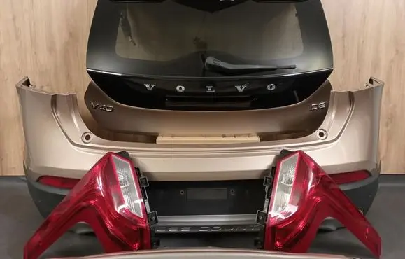 Volvo V40 Cross country Set of end parts 