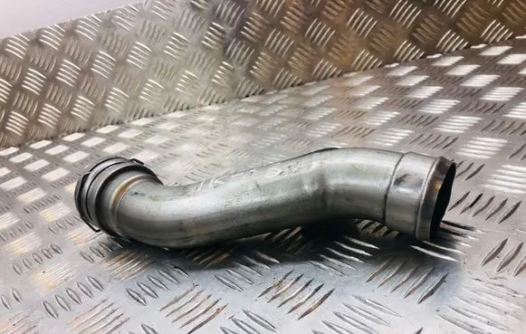 Renault Clio III Intercooler hose/pipe