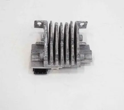 Volvo S90, V90 LED ballast control module B105150A 90043328