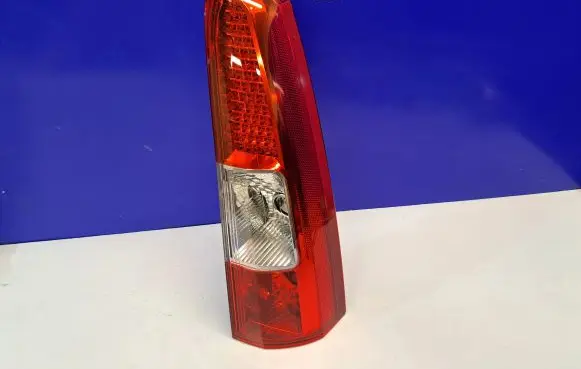 Volvo V70 Tailgate rear/tail lights 30722646