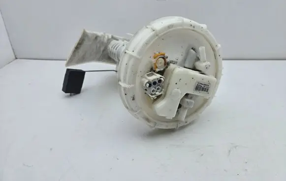 Toyota Yaris In-tank fuel pump 777040D070 7EPB272