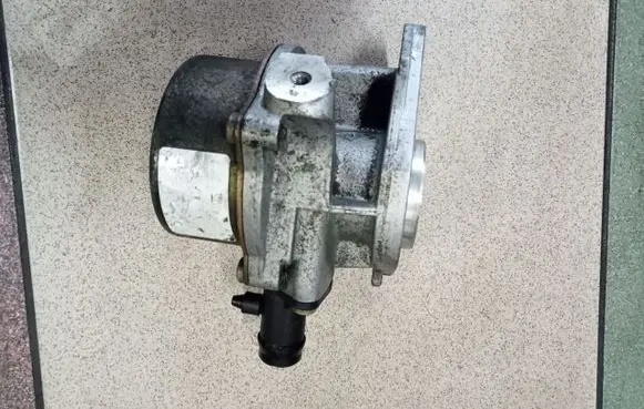 Renault Megane IV Vacuum line/pipe/hose 