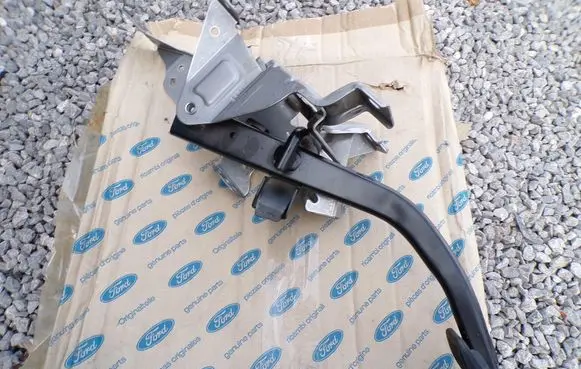 Ford S-MAX Brake pedal 