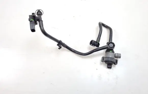 BMW X5 F15 Vacuum line/pipe/hose 7636145 7636144