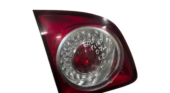 Volkswagen Golf Plus Tailgate rear/tail lights 5M0945093J 89033601