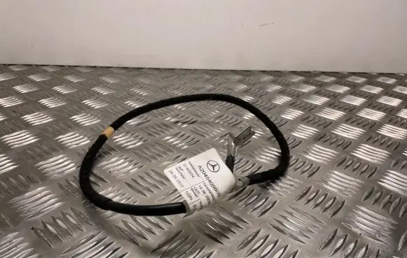 Mercedes-Benz C W204 CD changer wiring A2045405609