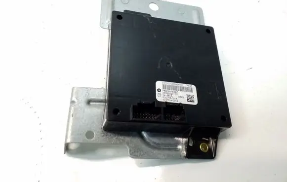 Keyless (KESSY) go control unit/module