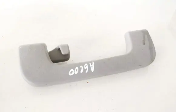 Audi A4 S4 B6 8E 8H Rear interior roof grab handle 8e0857607a