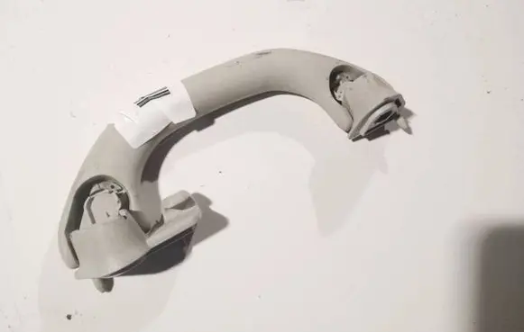 Rear interior roof grab handle