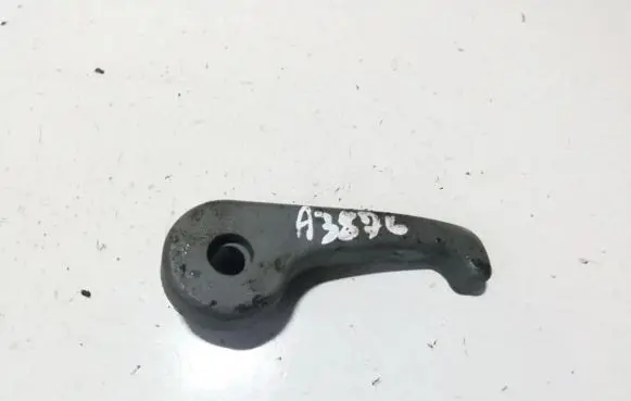 Hyundai Santa Fe Engine bonnet (hood) release handle