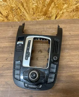 Audi A5 Sportback 8TA Head unit multimedia control 8T0919609F 90025289001 000641845