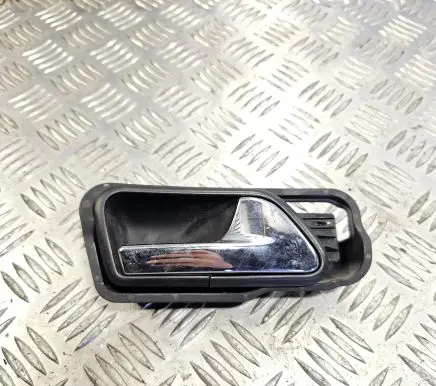 Volkswagen Touran I Front door interior handle 1T0837198A