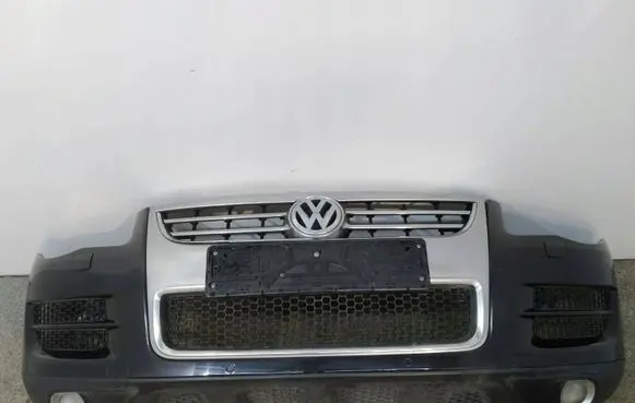 Volkswagen Touareg I Front bumper 