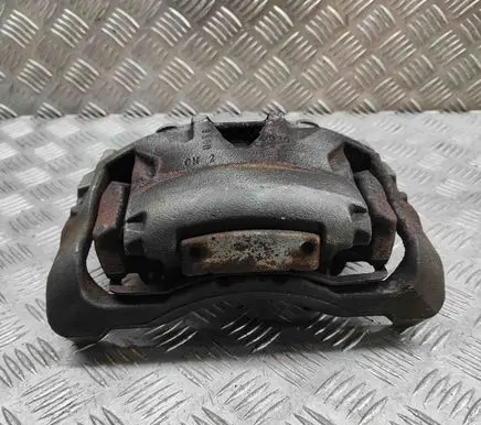 Volvo V70 Front brake caliper 8603754