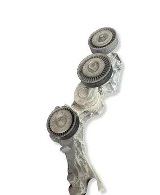 Mercedes-Benz A W169 Generator/alternator bracket A6402021040 6402021040